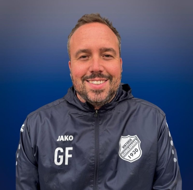Gunnar, Jugendleiter des SV Viktoria Kleingladbach